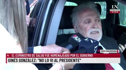 Ginés González García recibió un homenaje en Casa Rosada y negó el vacunatorio VIP