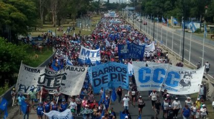 La UTEP rechaza el bono otorgado por el Gobierno y marcha contra el ajuste a Desarrollo Social 