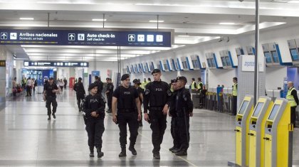 Grave: el Gobierno ordena a la Fuerza Aérea a cumplir tareas en los aeropuertos