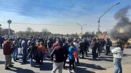 [Video] Asamblea en Tenaris: las voces de los despedidos