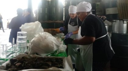 "Gracias a las donaciones de La Terre pudimos entregar 500 raciones de comida en El Algarrobal"