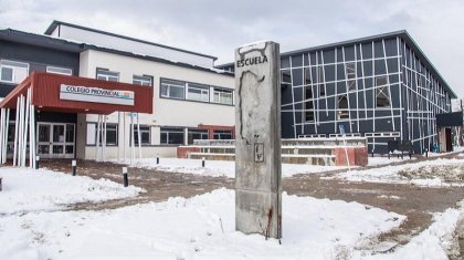  Tierra del Fuego: Melella impone la presencialidad en complicidad con los sindicatos