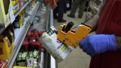 Impacto de la recesión: las ventas en supermercados se hundieron un 12% en el primer semestre