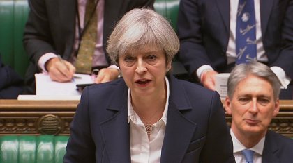 Primera ministra británica May activa formalmente el Brexit