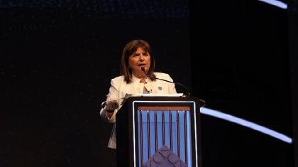 Bullrich desorientada: defendió la represión y no pudo explicar su plan económico