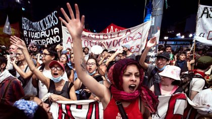 10 puntos para unir al pueblo trabajador, la juventud y las mujeres contra Milei y el poder económico saqueador