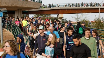 Huelga estudiantil en Valencia para que la juventud siga ayudando a los afectados