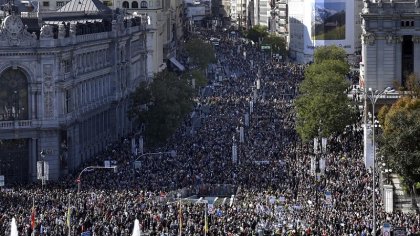 Masiva movilización en Madrid exige una mejor salud pública