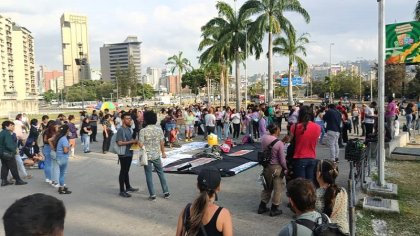 En Caracas se levantó la voz contra la violencia machista, por el salario y el derecho al aborto