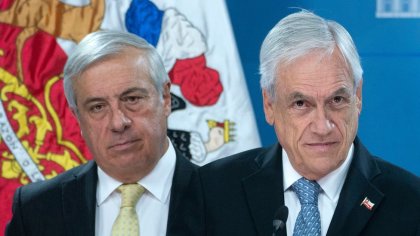 Piñera y Mañalich reaparecen para criticar el sistema de salud público, después de que ellos mismos lo colapsaran