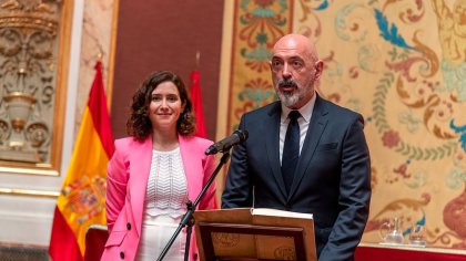 La Universidad Complutense le da la mano a la derecha: Goyache toma posesión como rector acompañado por Isabel Díaz Ayuso