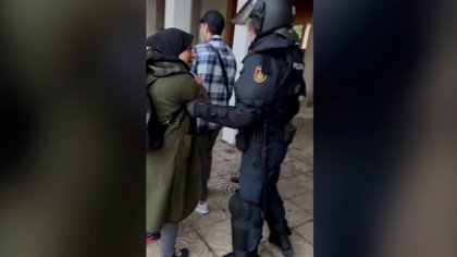 Desahucian a 62 familias con 182 niños en Alcobendas mediante un brutal dispositivo policial