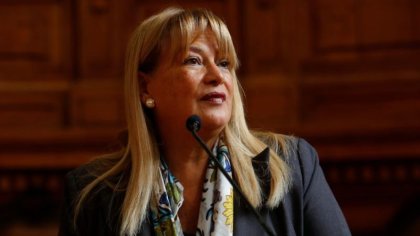 Ministra de la Suprema y fiscal nacional se enfrentan por filtraciones que afectan a su marido