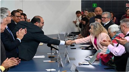 La AAPAUNAM pacta aumento salarial del 4 % nuevamente a espaldas de las y los académicos, ahora los académicos deberán votar el CCT