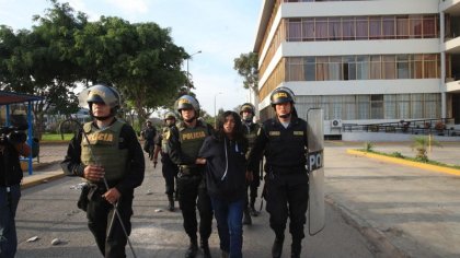 Perú: docentes, estudiantes y dirigentes sindicales se solidarizan con la lucha de los estudiantes de la Universidad San Marcos