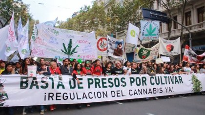 El reclamo por la legalización de la marihuana volvió a llegar hasta la plaza del Congreso