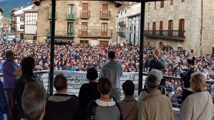 Un día infame en Altsasu: prisión incondicional y sin fianza para los cuatro jóvenes