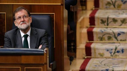 ¿Rajoy se fue, lo echó el PSOE, “la gente” o qué diablos?