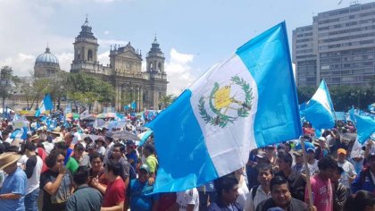 Diez claves de la crisis del gobierno en Guatemala tras la erupción del volcán