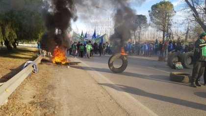 Río Negro: 25J con paro y corte de ruta en Cipolletti