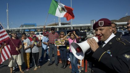  EE.UU. deporta soldados migrantes para negarles su naturalización 