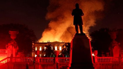 Devastador incendio en el Museo Nacional de Río de Janeiro, desfinanciado por Temer 