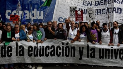 En Clave Roja UTN se solidariza con docentes y repudia acuerdo salarial a la baja del kirchnerismo