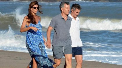 Mientras reprimían en Siam, Macri salía otra vez de vacaciones