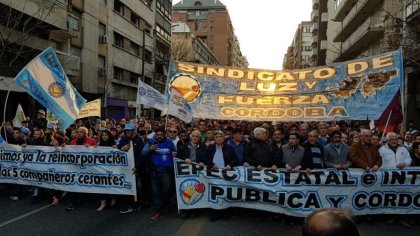 Córdoba: Luz y Fuerza vota un plan de lucha contra un nuevo ataque al convenio