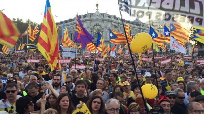 Masiva manifestación en Madrid en solidaridad con el pueblo catalán: “¡Presos políticos, libertad!” 