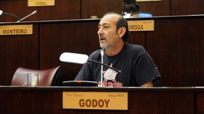 Raúl Godoy: “Quieren imponer el ajuste criminalizando la protesta social”