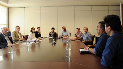 Trabajadores explicaron la situación de la Planta de Agua Pesada en la Legislatura