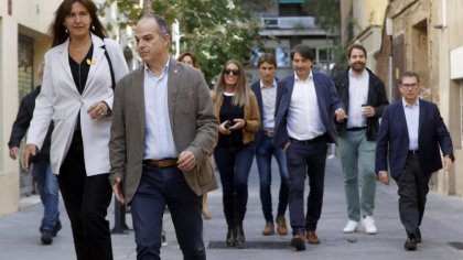 Crisis en el gobierno catalán: la militancia de JxCat decide salir del govern