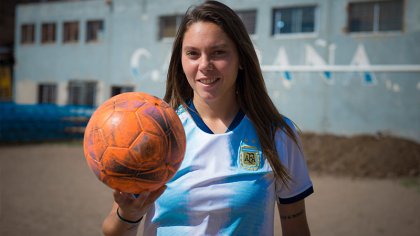 Milagros Menéndez - Selección Argentina de fútbol femenino - YouTube