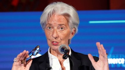 Lagarde renuncia al FMI para conducir el Banco Central Europeo