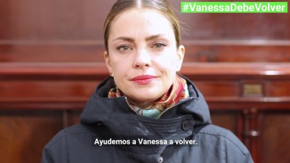 #VanessaDebeVolver: Amnistía lanzó campaña para que regrese la joven peruana separada de sus hijos