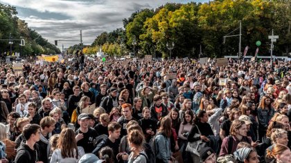 Movilización histórica en Alemania: más de 1,4 millones de personas participan de la huelga por el clima