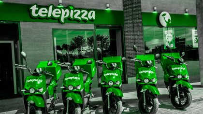 Trabajadores de Telepizza apoyan la huelga climática y denuncian el ‘greenwashing' de la empresa 