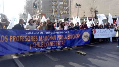 Profesores de Estación Central denuncian represión y malos tratos de sus directivos