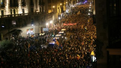 "Ni un paso atrás", el grito de una juventud que se resiste a la vuelta al 'procesisme'