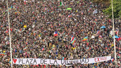 Huelga 12N: Contundente respuesta en las calles frente a un gobierno acorralado