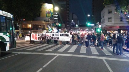 Vecinos de Villa Crespo se manifestaron contra el Megaestadio Arena