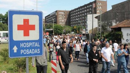 ¿Qué opinan de la intervención los trabajadores del Hospital Posadas?