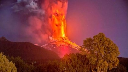 Imágenes de la segunda erupción del volcán Calbuco - Chile (23 04 2015) - YouTube