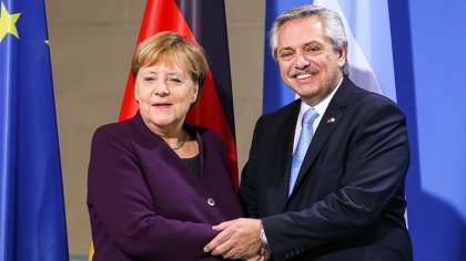 Alberto en Alemania: Merkel lo respalda ante el FMI y empresarios manguean "facilidades"