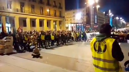 Zaragoza: impresionante acto de solidaridad de los Jardineros con la plantilla de Telepizza 