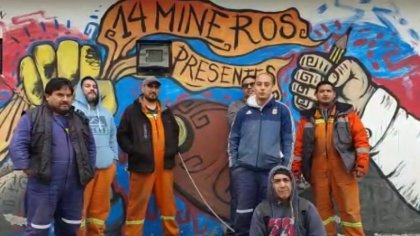 Trabajadores de Yacimientos Carboníferos Río Turbio saludan a trabajadores del Hospital Posadas