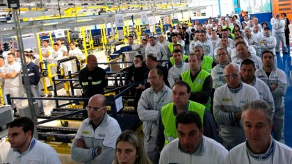 Las contradicciones del #yomequedoencasa para los trabajadores en Italia: ¡la plantilla de FCA Pomigliano se rebela!