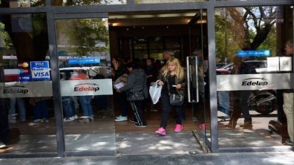 En plena cuarentena, Edelap amenaza con cortes de servicio a quienes no paguen las facturas