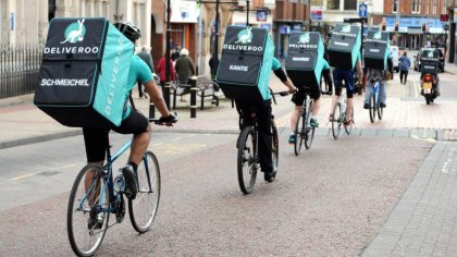 Falsos autónomos: Juzgado de Zaragoza reconoce a 55 riders de Deliveroo como trabajadores